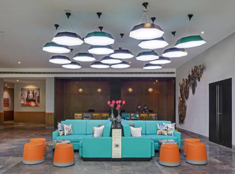 Zone By The Park Raipur Hotel Bagian luar foto