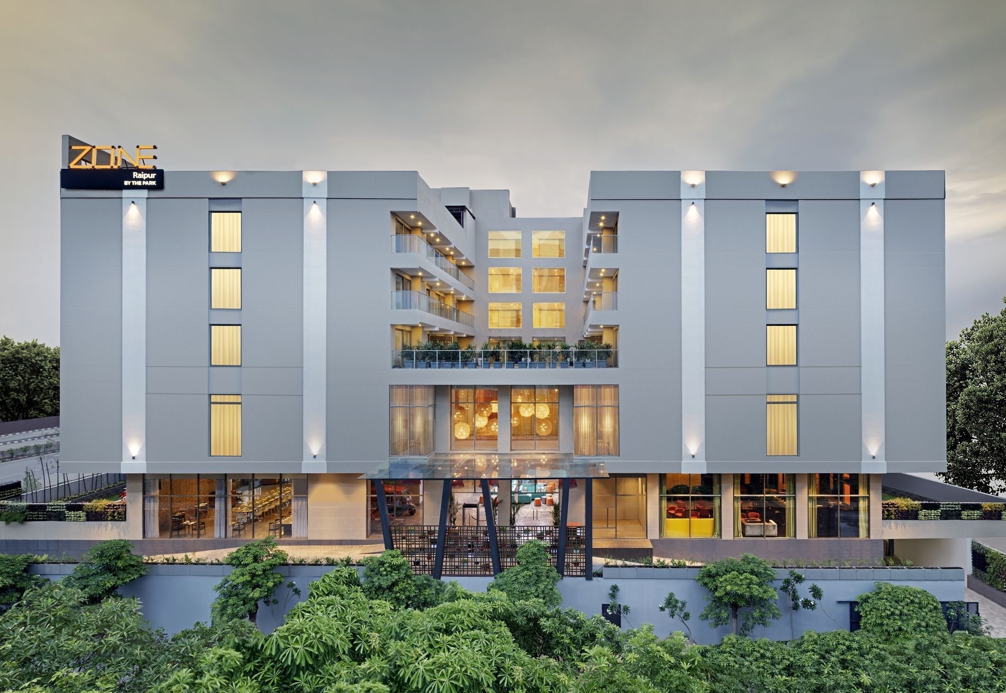 Zone By The Park Raipur Hotel Bagian luar foto